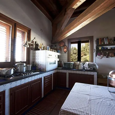 Bed and breakfast Rocca Dei Capperi Contessa Entellina